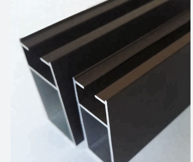 Aluminiumprofil mit Pulverbeschichtung für Schiebefenster und -türen Toleranz ± 1%